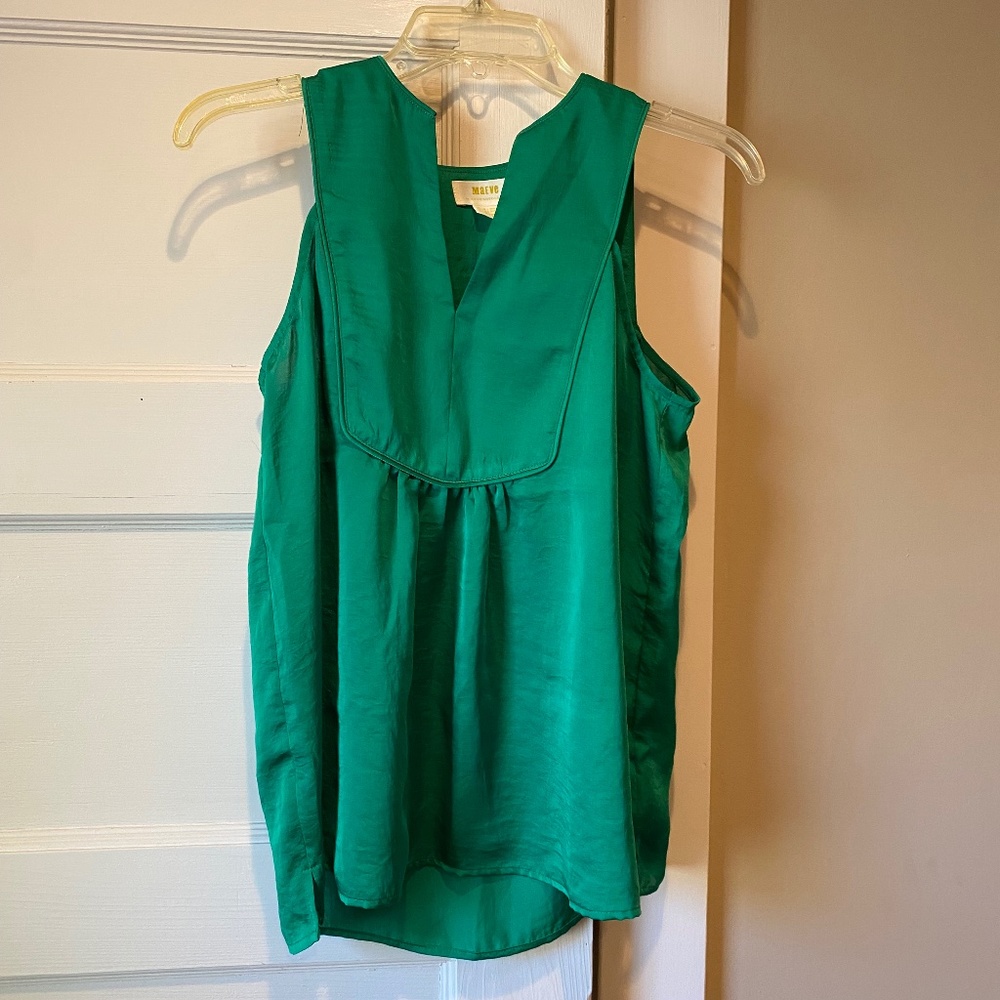 Green Sleeveless Blouse